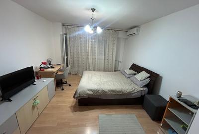 Garsonieră decomandată, mobilată în 13 Septembrie - 1