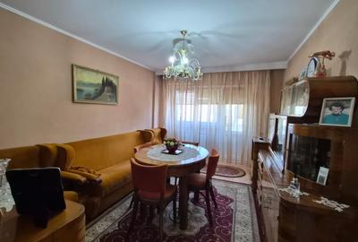 Apartament cu 3 camere decomandat în Tomis III - 2