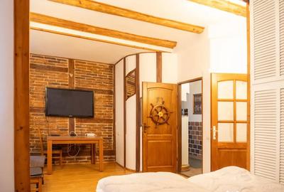 Apartament cu 3 camere decomandat în Central - 2