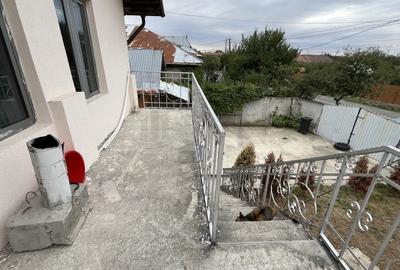 Casă individuală cu 7 camere cu Teren 861 Mp în Poroinica - 12