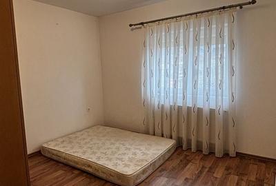 Apartament cu 3 camere decomandat, mobilat în Sud - 3