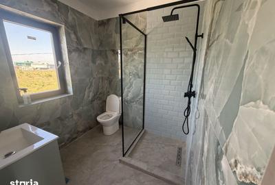 Casă cu 4 camere cu Teren 330 Mp în Central