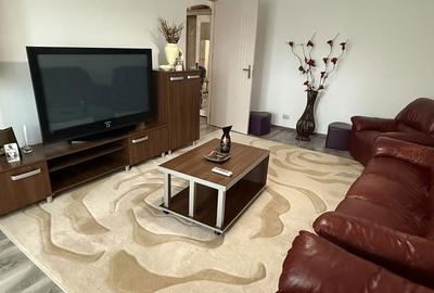 Apartament cu 3 camere decomandat în Popoveni - 2