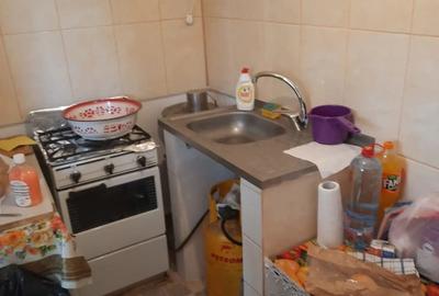 Casă cu 4 camere în Oncești