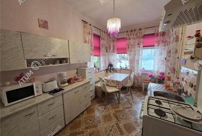 Casa individuala cu 4 camere si curte de 575 mp zona Vasile Milea - 6