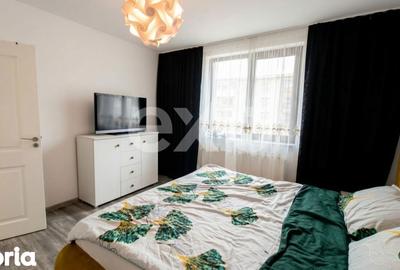 Apartament cu 3 camere decomandat în Trivale