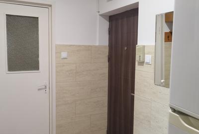 Inchiriez ap. cu 2 cam.in zona Ultracentral - 1