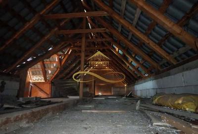 Casă individuală cu 2 camere cu Canalizare în Parava - 14