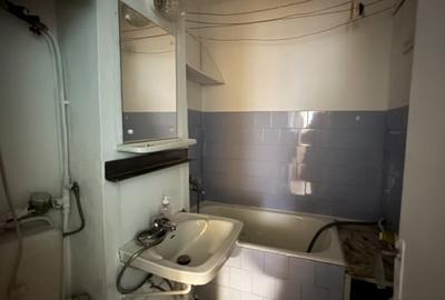 Apartament 2 camere decomandate, logie, strada Grigore Alexandrescu Apartament 2 camere decomandate, logie, strada Grigore Alexandrescu - 9