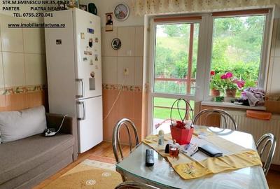 Casa in oras, cu  priveliste de vis, la poalele padurii - 8