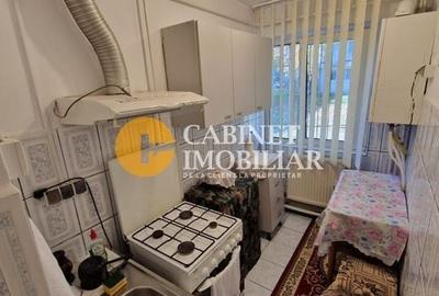 2 Camere Nedecomandat, zona Alexandru-Familial, Parter - 4