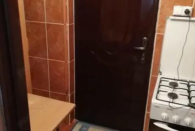 Garsoniera de inchiriat Calea Buziasului - 2