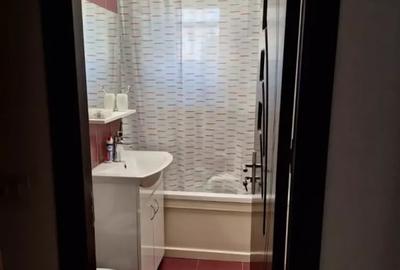 Apartament 3 camere 65 mp Tractorul - 9