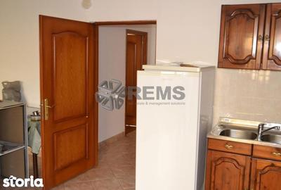 Casă cu 5 camere cu Teren 50 Mp în Ciupercenii Noi - 3