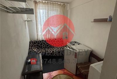 Garsonieră în Vest - 1