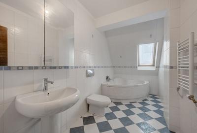Casă individuală cu 7 camere cu Canalizare în Băneasa - 16