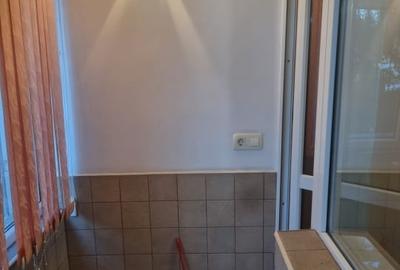Apartament 2 camere parter plus balcon bloc de 4 etaje reabilitat - 6