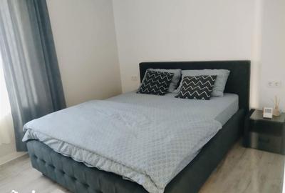 Casă cu 7 camere cu Teren 1025 Mp în Central - 7
