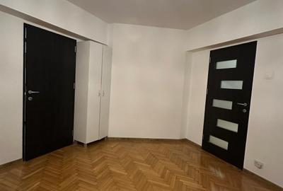 Apartament cu 3 camere semidecomandat în Cișmigiu - 9