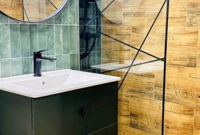 Totul Nou! Inchiriere  Garsonieră Spațioasă cu Balcon – Piața Alba Iulia! - 11