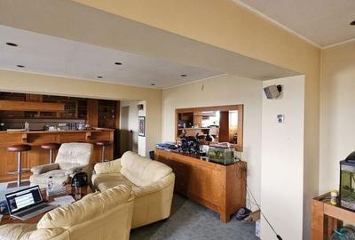 Apartament cu 4 camere în Decebal - 6