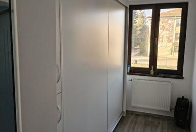 Apartament cu 3 camere decomandat în Central - 8