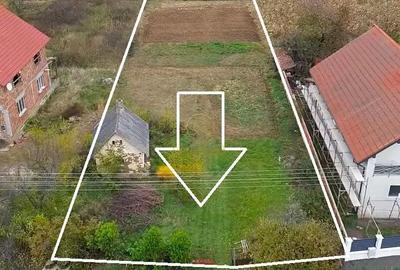 Teren de 1419 mp, în Medieșu Aurit