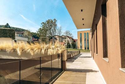 Apartament cu 2 camere semidecomandat în Central - 8