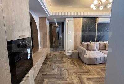 Apartament cu 3 camere în Central - 2