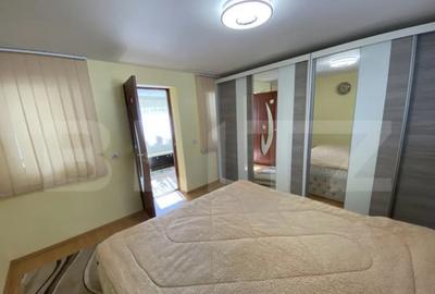 Casă cu 3 camere cu Teren 1352 Mp în Petrindu - 2