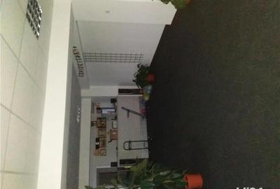 Casă cu 10 camere cu Teren 270 Mp în Ovidiu - 5