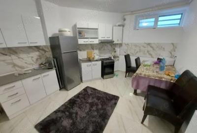 Apartament cu 3 camere decomandat în Pajura - 3