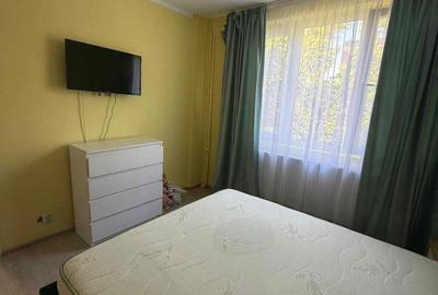 Apartament cu 2 camere semidecomandat în Siret - 1