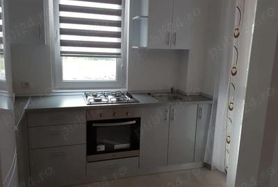 Garsonieră decomandată în Decebal - 8