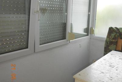 Apartament cu 3 camere decomandat în Calea Galați - 2