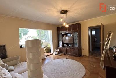 Apartament cu 3 camere semidecomandat, mobilat în Simion Bărnuțiu - 1