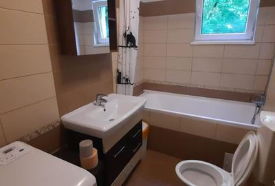 Apartament cu 3 camere semidecomandat, mobilat în Budai - 6