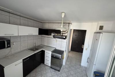 Apartament cu 3 camere decomandat în City Park Mall - 1