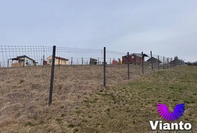 Teren agricol intravilan de 650 mp, în Est - 3