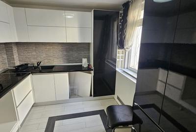 Apartament cu 3 camere decomandat în Mărăței - 3