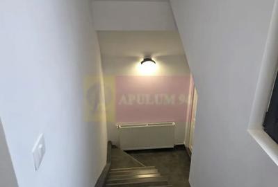 Casă cu 6 camere cu Teren 573 Mp în Central - 16