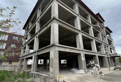 Spațiu comercial, în Central - 4