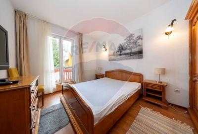 Apartament cu 3 camere decomandat în Poiana Brașov - 9