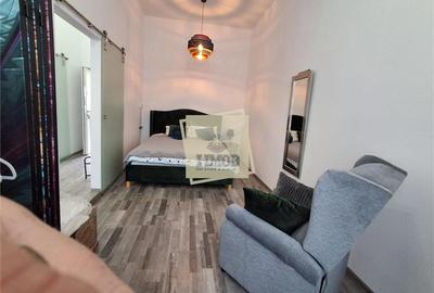 Apartament cu 2 camere semidecomandat, mobilat în Central - 4