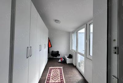 Casă cu 4 camere cu Teren 395 Mp în Port - 1