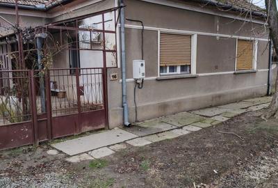 Casă cu 3 camere în Moșnița Veche - 4