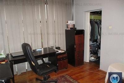 Vila cu 7 camere de vanzare, zona P-ta Mihai Viteazu, 323.55 mp #13724 - 10