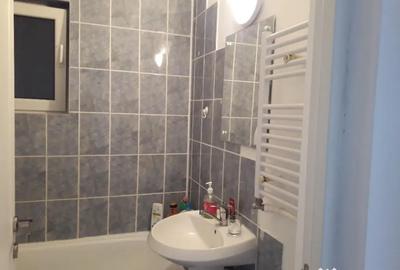 Apartament cu 2 camere decomandat în Central - 4