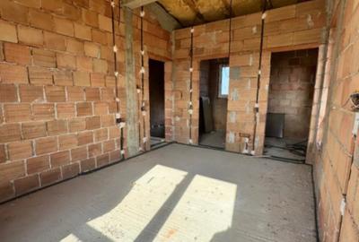 Casă cu 4 camere cu Teren 420 Mp în Săsar - 3