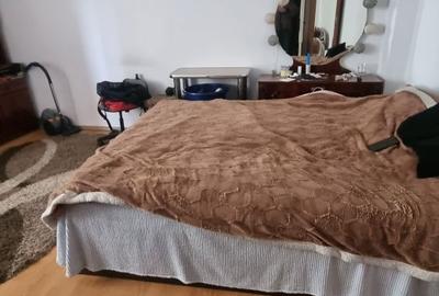 Garsonieră decomandată în Est - 4